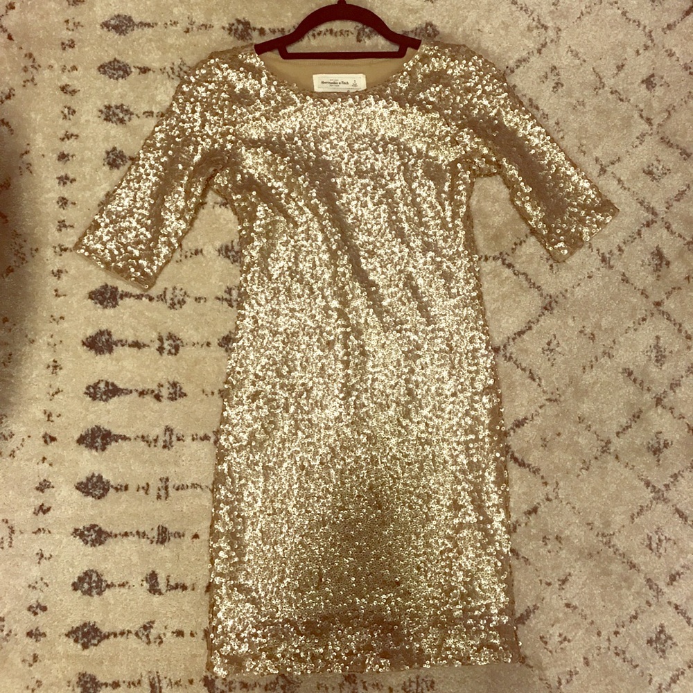 Abercrombie & Fitch Gold Sequin Bodycon Dress